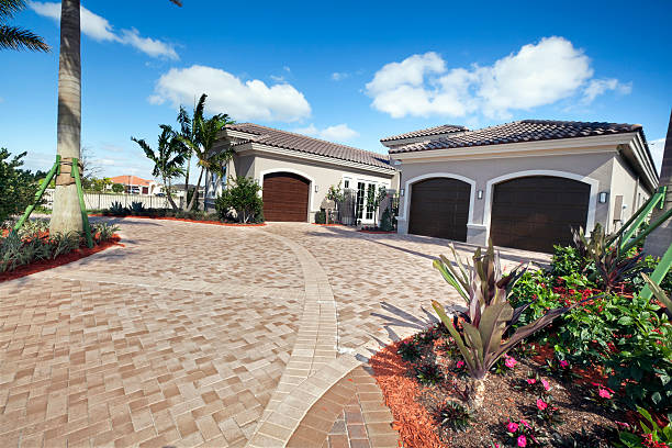 Best Driveway Resurfacing Pavers  in Encinal, TX